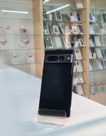 google-pixel-7-pro-obsidian-zaruka-1-rok-big-0