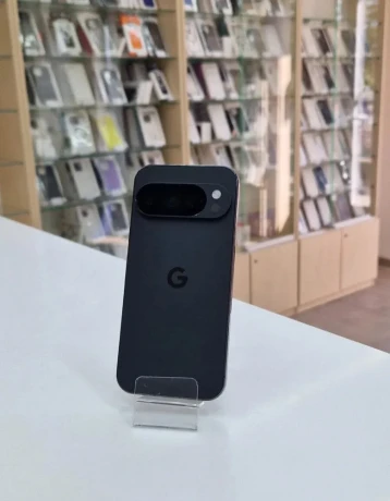 google-pixel-10-pro-obsidian-zaruka-1-rok-big-0