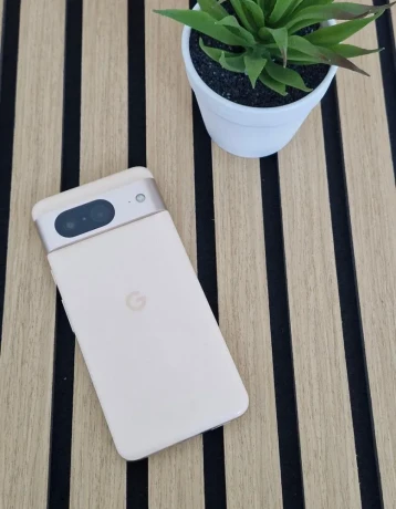 google-pixel-8-rose-1-rok-zaruka-big-0