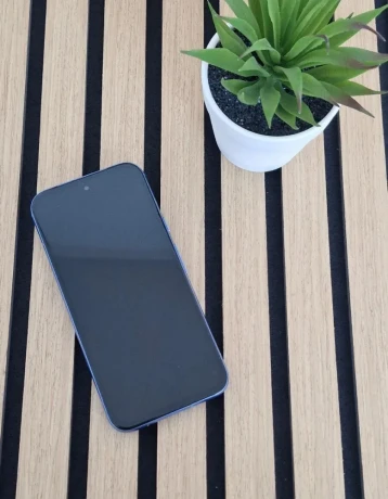google-pixel-8a-bay-1-rok-zaruka-big-2