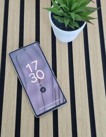 google-pixel-7-snow-1-rok-zaruka-big-1
