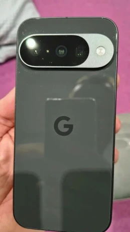 google-pixel-10-128gb-grey-big-1