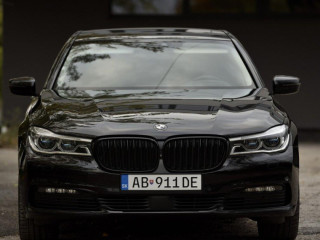 bmw-rad-7-740-xdrive