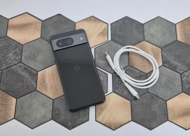 google-pixel-8-256gb-obsidian-zaruka-1-rok-big-0