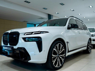 bmw-x7-xdrive-m60i-individual-7-miestna