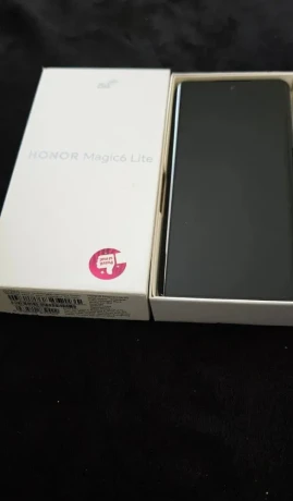 honor-magic-6-lite-big-0