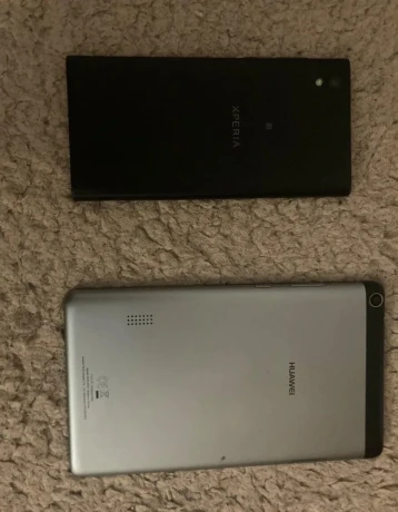 sony-xperia-huawei-mediapad-big-1