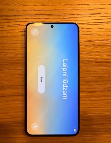 samsung-s24-256gb-big-0