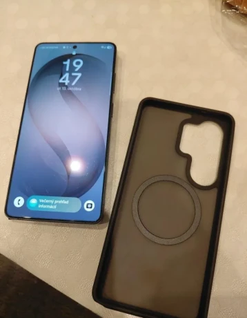 samsung-galaxy-s26-ultra-12512-big-3