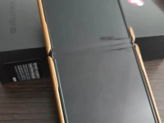 samsung-galaxy-z-flip3-5g
