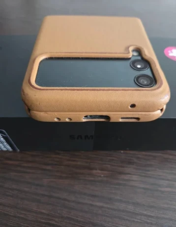 samsung-galaxy-z-flip3-5g-big-4
