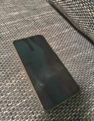 motorola-moto-one-zoom-big-0