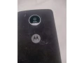 moto-z-play-small-2