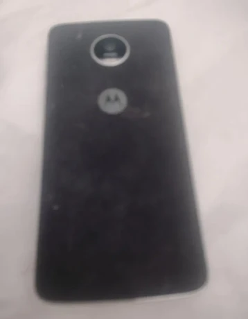 moto-z-play-big-1
