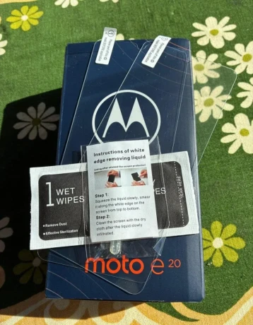 motorola-moto-e20-big-2