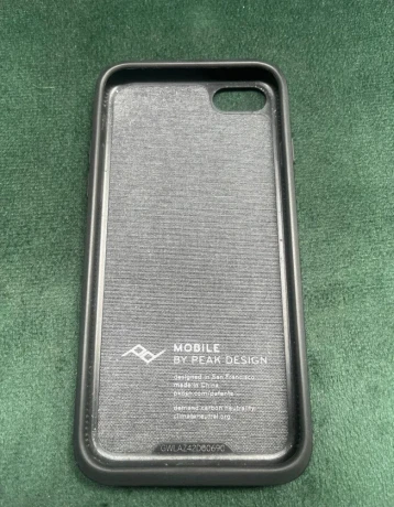 obal-iphon-8-peak-design-big-1