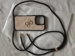 iphone-16-pro-kryt-guess-original