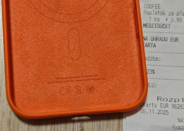 original-kryt-na-apple-iphone-17-pro-max-oranzovy-top-stav-big-3