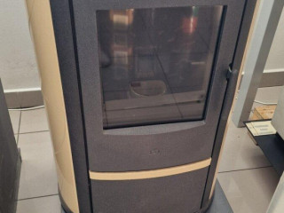 kachle-na-pelety-iris-plus