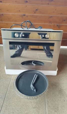 whirlpool-amw-834-ix-vstavana-mikrovlnka-big-0