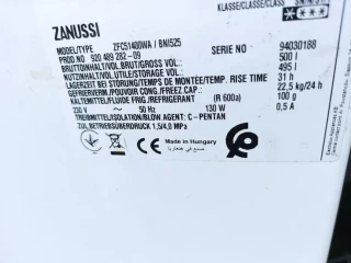 predam-mraznicku-zanussi-500l