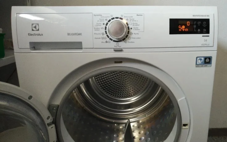 susicka-electrolux-edh3287gde-8-kg-tepelne-cerpadlo-novy-big-0