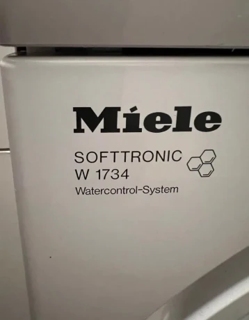 susicka-bielizne-zn-miele-big-3