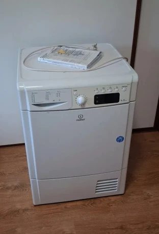 susicka-indesit-kondenzacna-8kg-big-0
