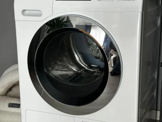 susicka-miele-tel695wp-125-gala-edition