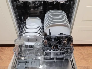 ako-nova-vstavana-umyvacka-riadu-zanussi-zdt24001fa-60-cm