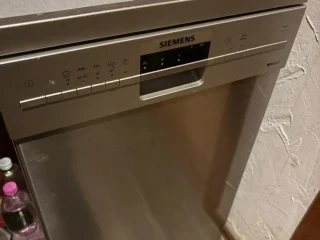 umyvacka-riadu-siemens-sr25m834eu