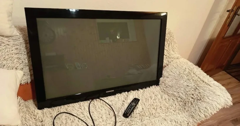 televizor-samsung-ps42a456p2d-big-0