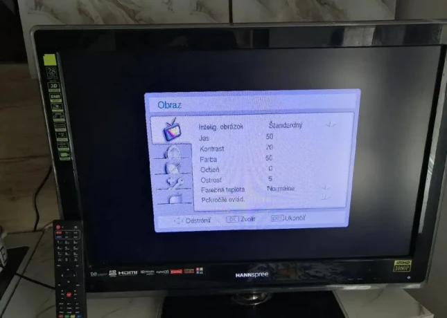 lcd-tv-hd-hannspree-big-4