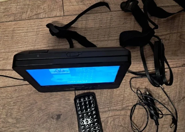 mini-lcd-prenosny-prehravac-big-3