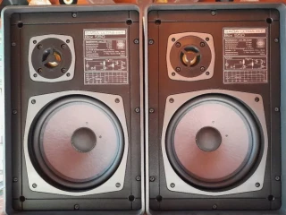 vintage-saba-ultra-hifi-box-550-regalovky