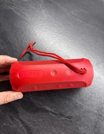 jbl-flip-4-red-big-2