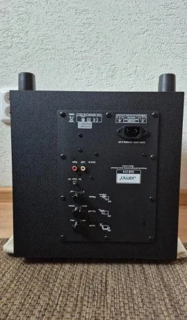 subwoofer-jamo-210-big-3