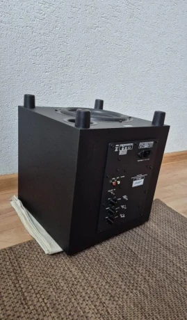 subwoofer-jamo-210-big-4