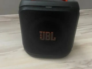 party-reproduktor-jbl