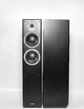 dynaudio-emit-m30-big-1
