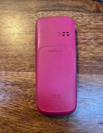 nokia-100-klasicka-rh-130-rozne-farby-big-3