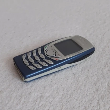 nokia-6100-big-0