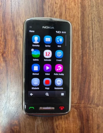 nokia-c06-1-dotykova-klasika-big-0
