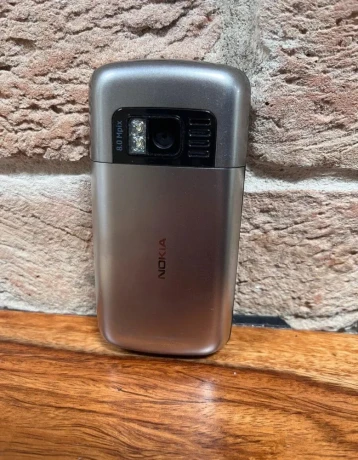 nokia-c06-1-dotykova-klasika-big-2
