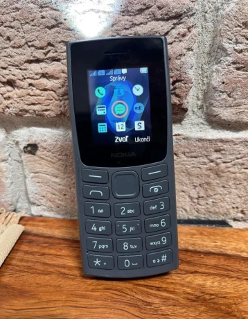 nokia-105-dual-sim-fm-radio-big-1