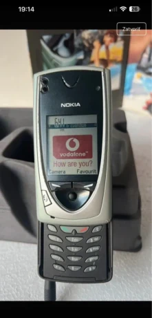 nokia-7650-retro-2003-big-1
