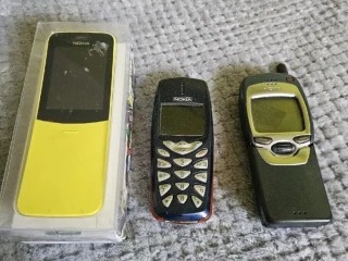 predam-nokia-mobily-zbierku-nokia-8110-nova