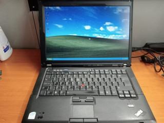 predam-ibm-lenovo-thinkpad-t61-windows-xp-bez-baterky