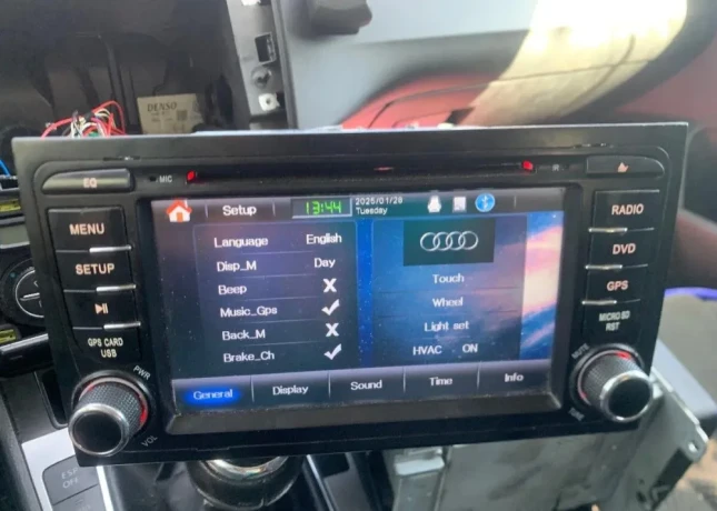 2din-radio-audi-big-0