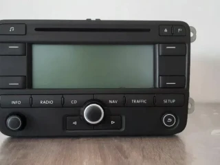 autoradio-rns300-volkswagen